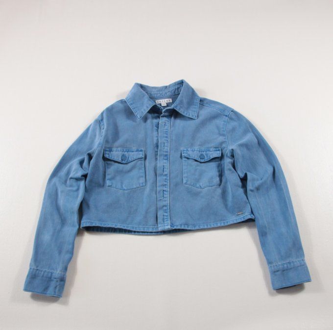 Boutonnage et poches poitrine de la veste Creeks