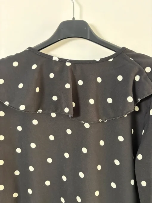 Blouse à pois volant cascade, noir, col V, manches évasées