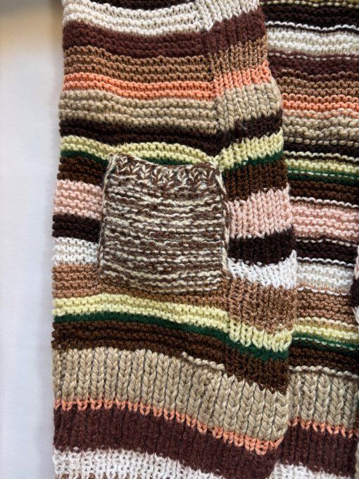 Cardigan multicolore rayé fait main, coupe ample