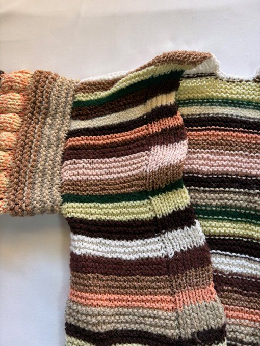 Cardigan multicolore rayé fait main, coupe ample