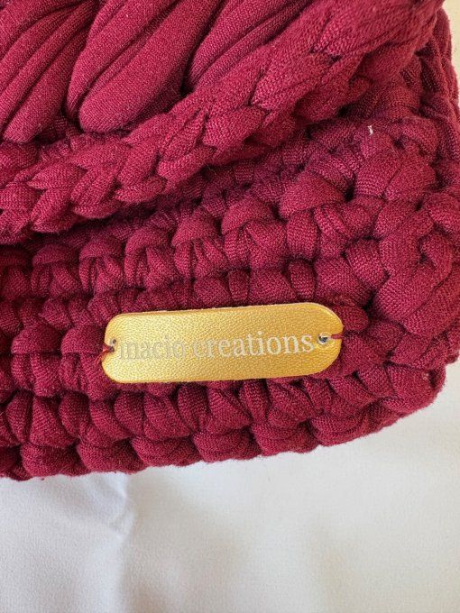 Sac bandoulière fait main vin rouge en polyester à fermoir doré