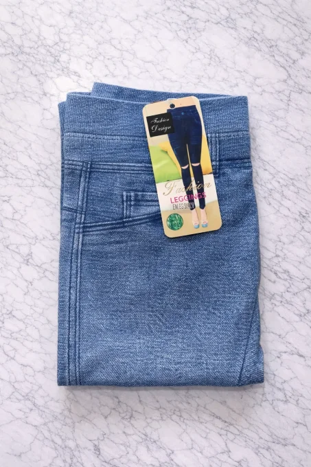 Legging femme effet jean à découpes aux genoux – taille unique