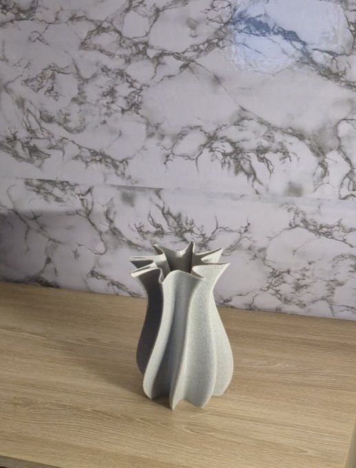 Vase sculptural organique moderne – Fichier STL & 3MF