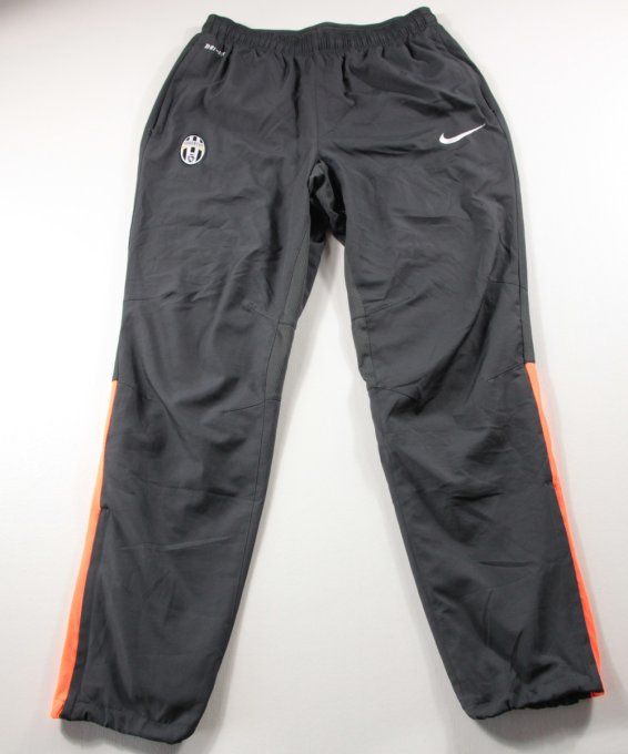 Écusson ovale Juventus sur pantalon Nike Dri-FIT