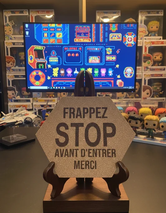 Plaque de porte en liège Frappez STOP avant d’entrer merci