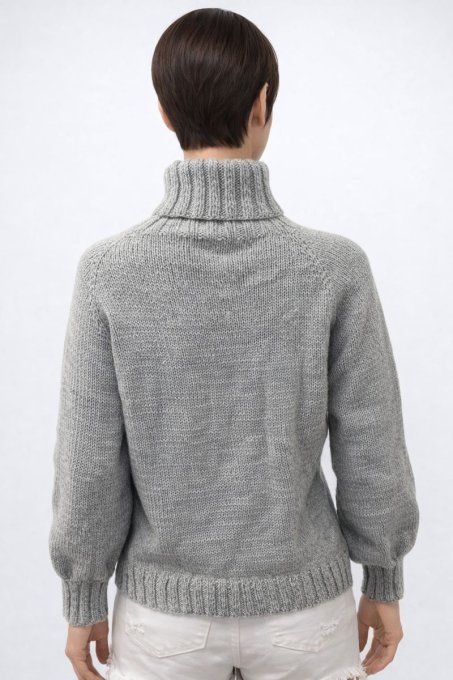 Pull col roulé gris motif torsadé, maille douce