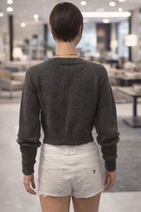 Pull maille grise fait main, col rond et manches bouffantes