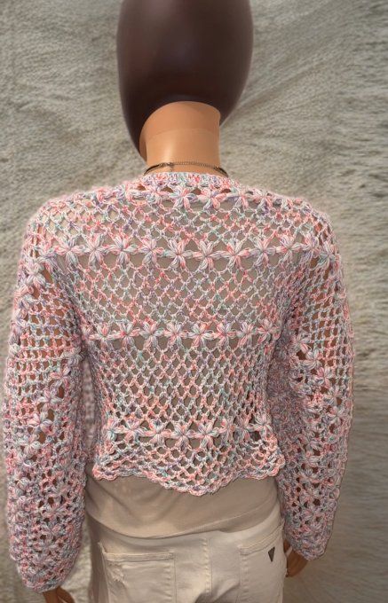 Pull crochet multicolore