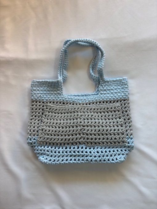 Sac cabas crocheté fait main bicolore bleu ciel & gris