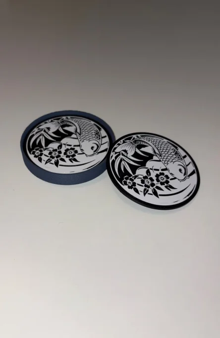 Lot de 4 sous-verres Poisson Koi en PLA – impression 3D, 10 × 10 cm