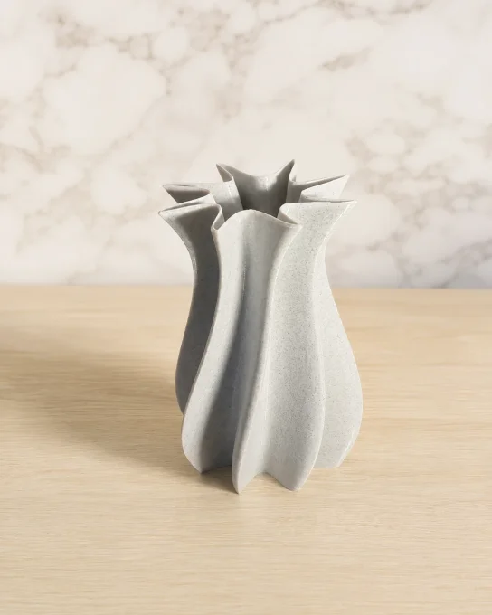 Vase déco ondulé en PLA — impression 3D, style moderne minimaliste